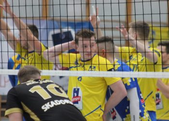 Kadra na papierze wyglądała zdecydowanie mocniej…