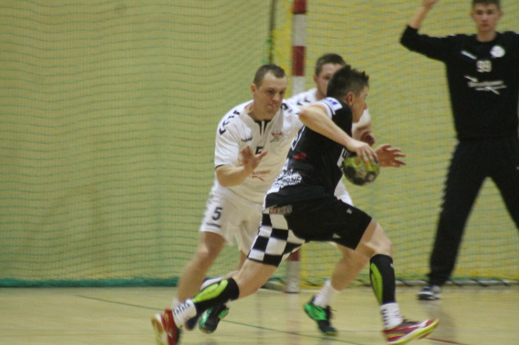 Lider za mocny dla Hagardu