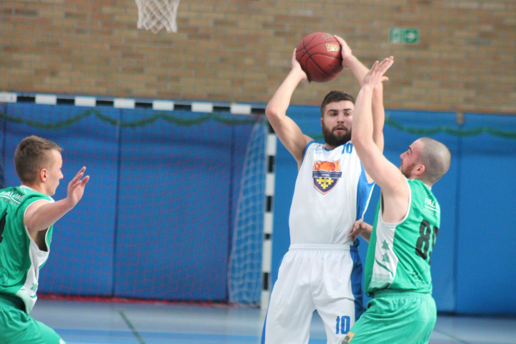 Koszykarskie ostatki dla Rawii