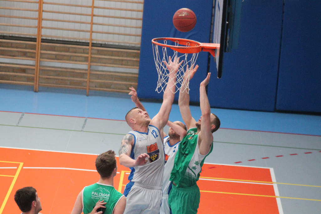 Koszykarskie ostatki dla Rawii