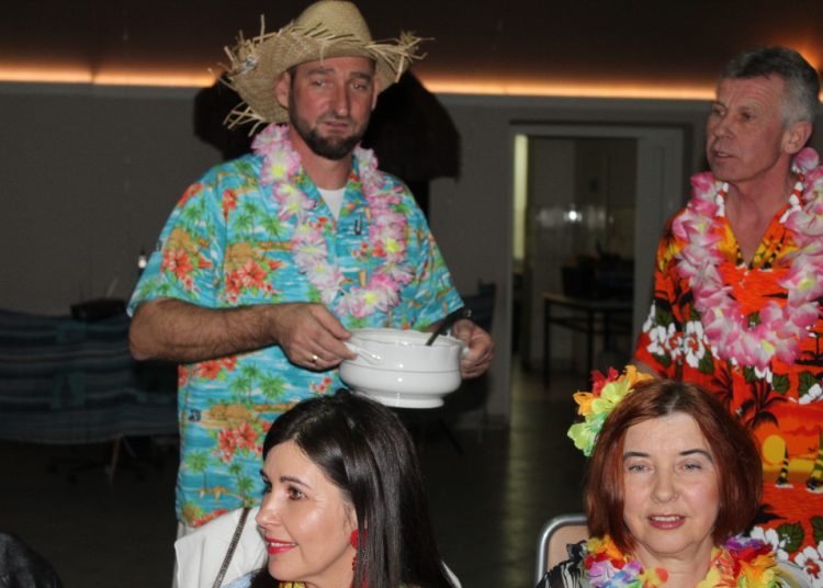 Szalony Dzień Kobiet w Cieninie Zabornym