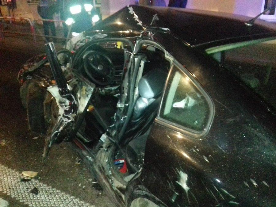 Poważny wypadek w Strzałkowie: Tir zderzył się z osobówką