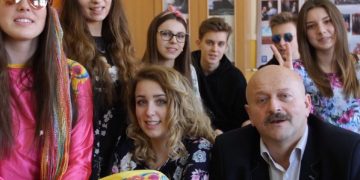 LO zaprasza! Zobacz film promocyjny szkoły