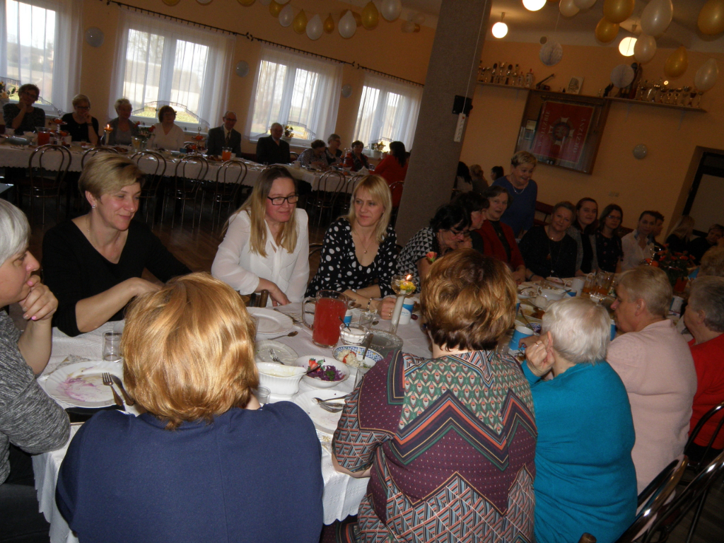 Dzień Kobiet w Szyszłowie. Zobacz zdjęcia!