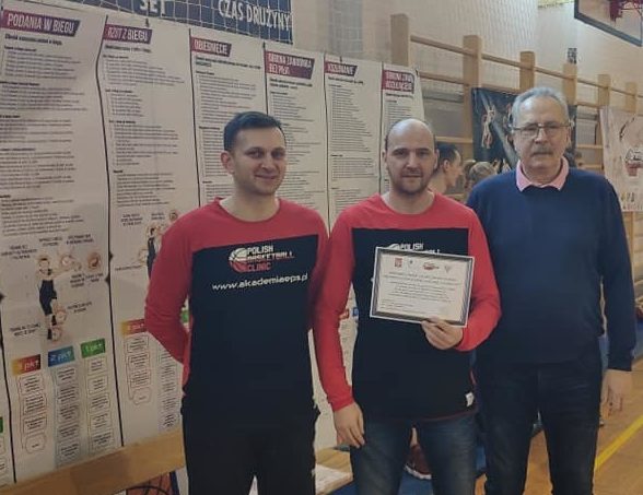 Filipiak z trenerskimi papierami