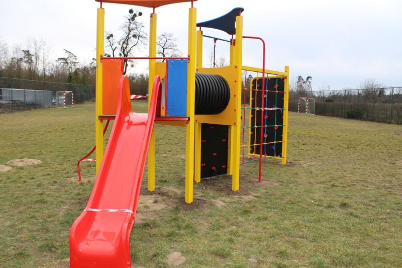 Mieczownica: Plac zabaw juz gotowy ZDJĘCIA