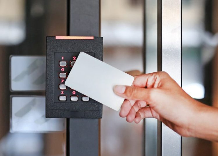 Jak powinna wyglądać kontrola dostępu w firmie ?