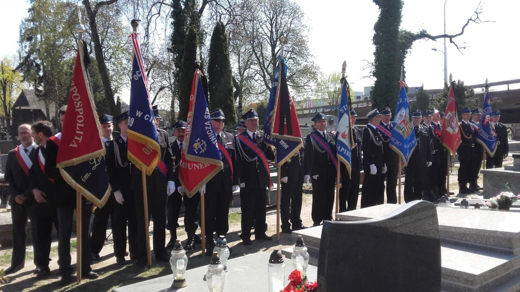 Pogrzeb ks. Marka Barlaka. Spoczął w rodzinnym grobie