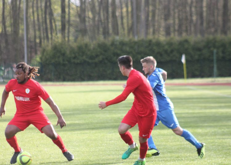 Bramka Otchere, punkty Odolanovii