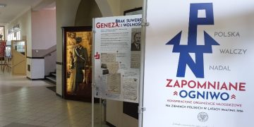 Liceum zaprasza na wystawę