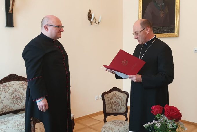 Ks. Jacek Dziel odebrał dziś dekret
