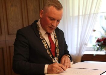 Burmistrz pierwszy raz udzielił ślubu