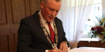 Burmistrz pierwszy raz udzielił ślubu