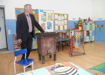 Spotkanie z pszczelarzem w Młodojewie