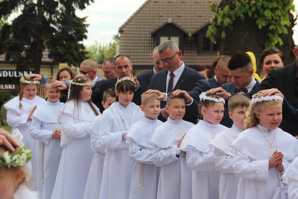 Komunia w Wawrzyńcu. Zobacz zdjęcia