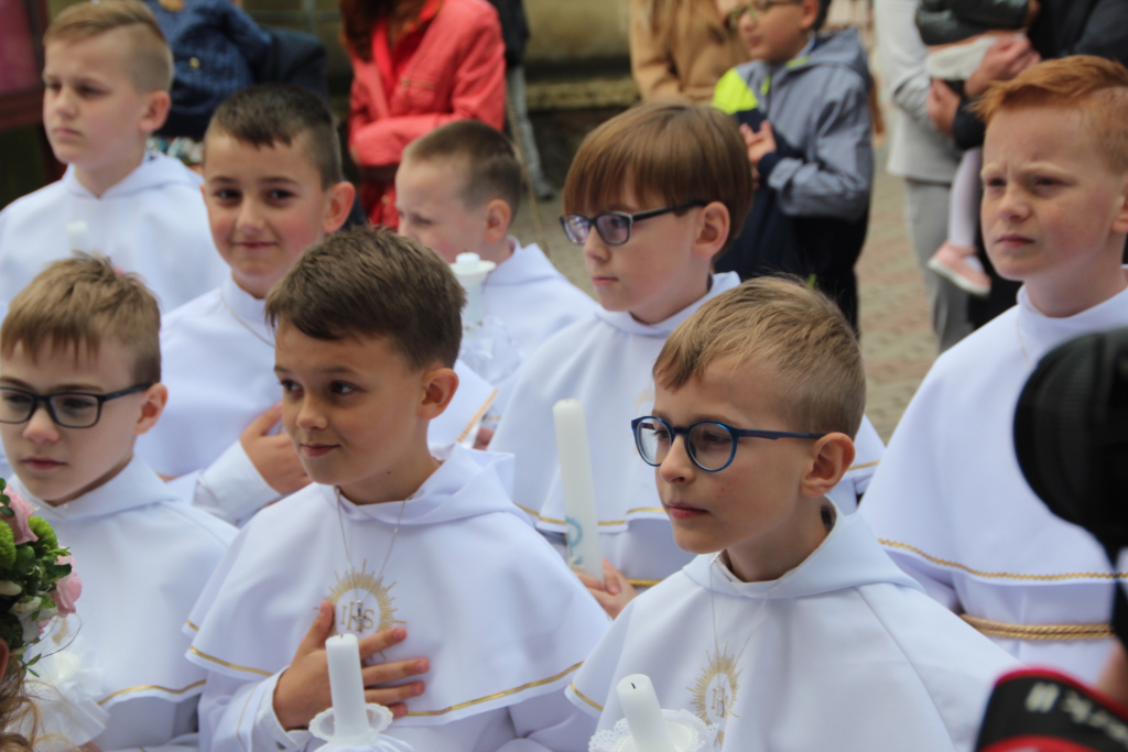 Komunia w Strzałkowie. Zobacz zdjęcia