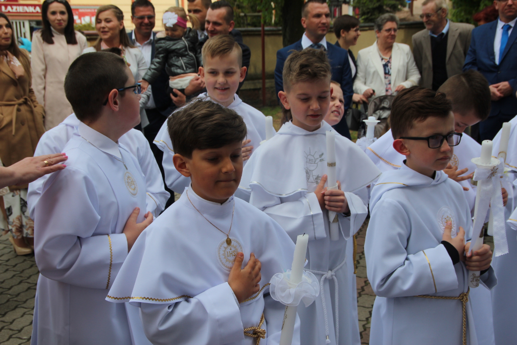 Komunia w Strzałkowie. Zobacz zdjęcia