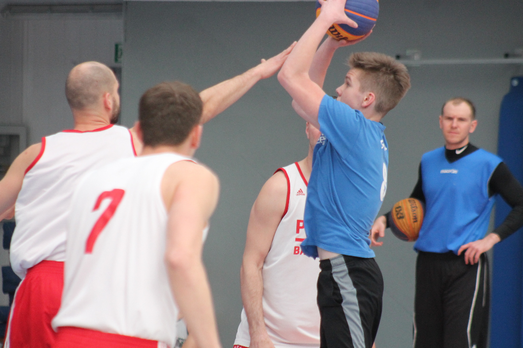 Koszykarscy kadrowicze gościli w Słupcy