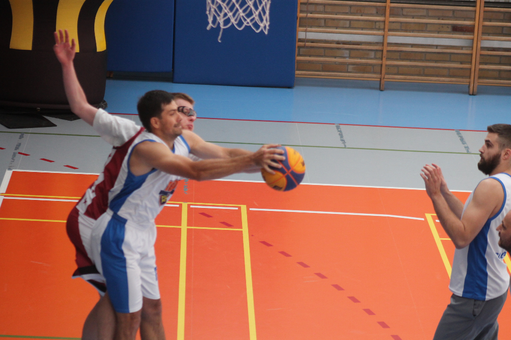 Koszykarscy kadrowicze gościli w Słupcy