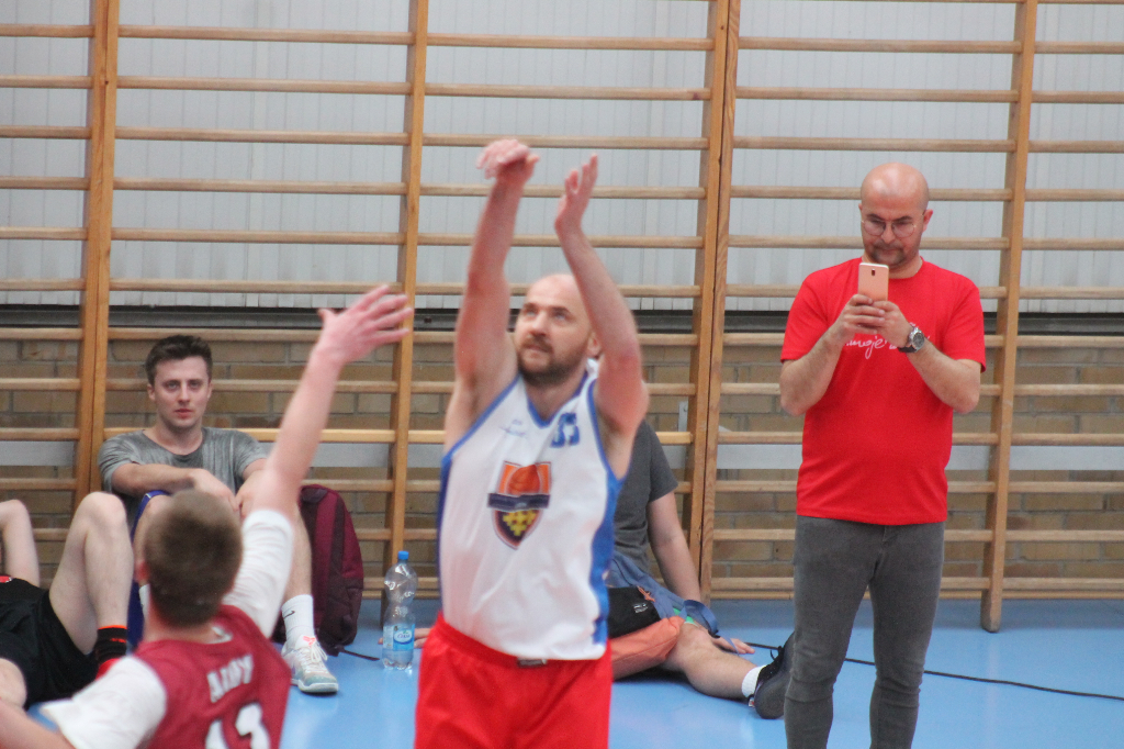 Koszykarscy kadrowicze gościli w Słupcy