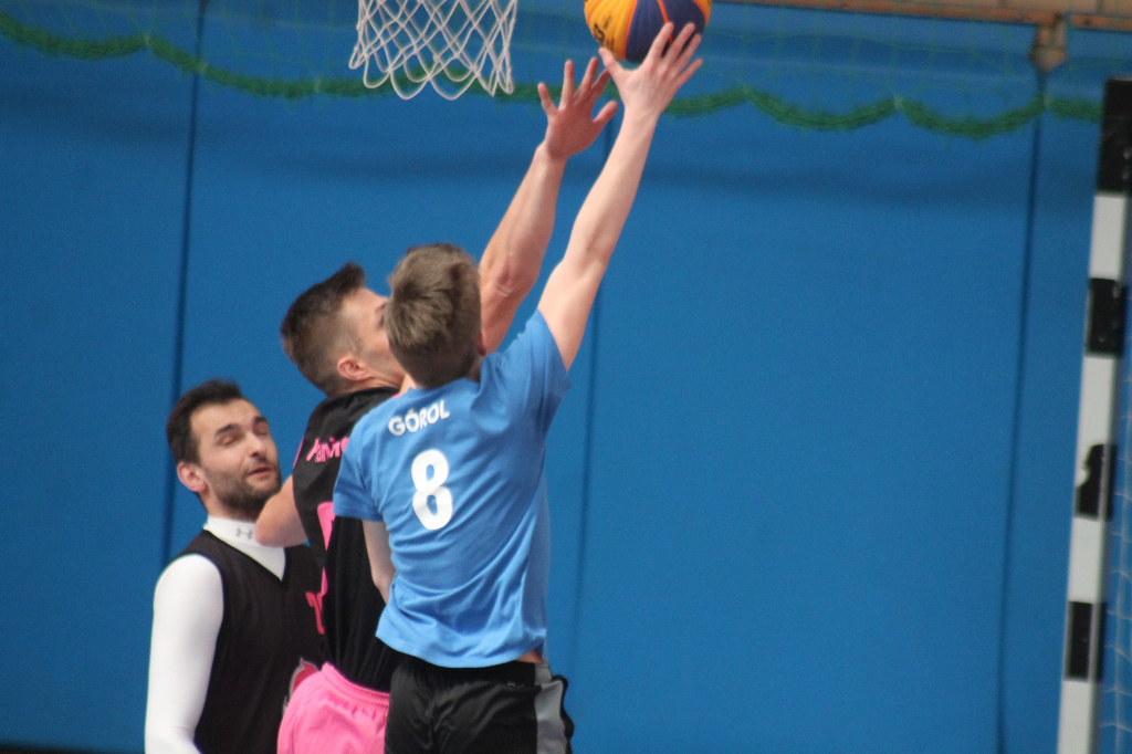 Koszykarscy kadrowicze gościli w Słupcy