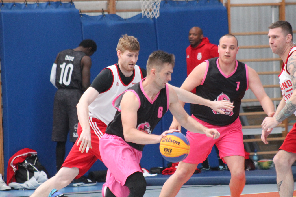 Koszykarscy kadrowicze gościli w Słupcy