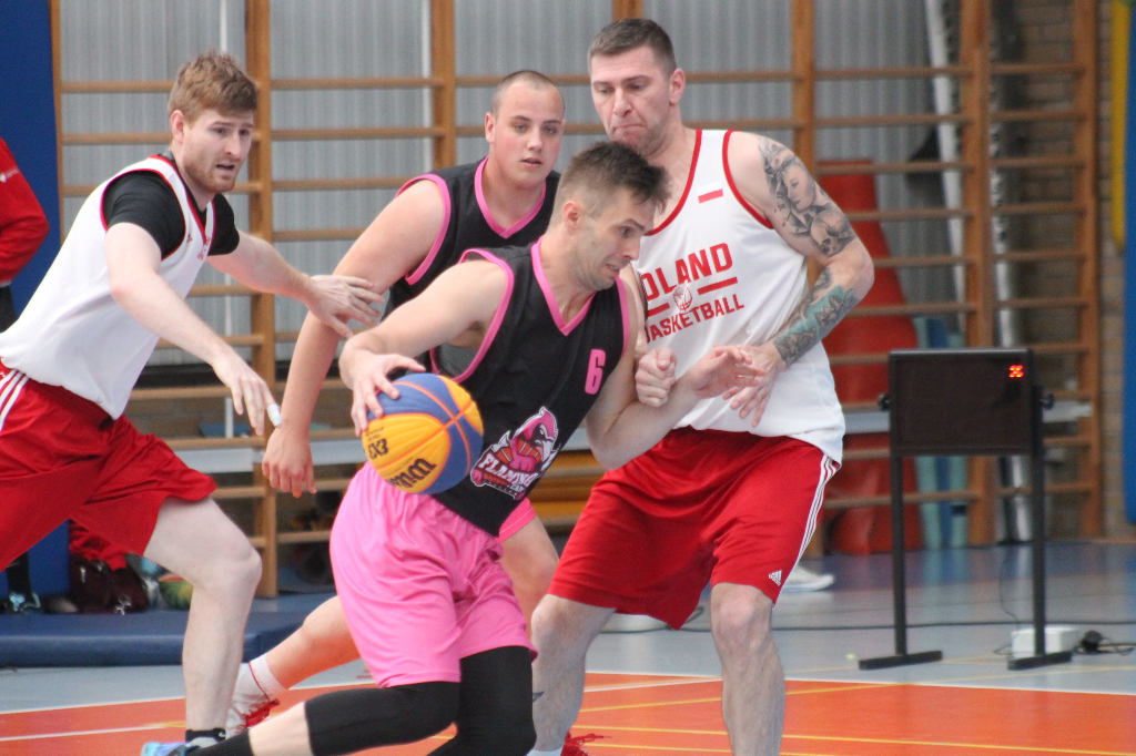 Koszykarscy kadrowicze gościli w Słupcy