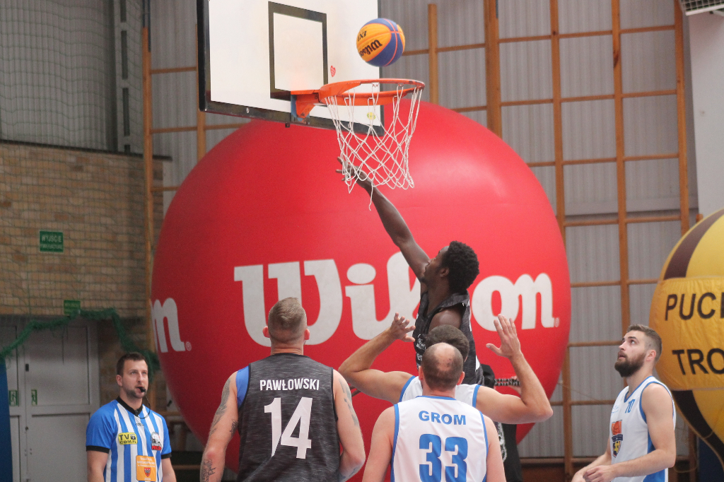 Koszykarscy kadrowicze gościli w Słupcy