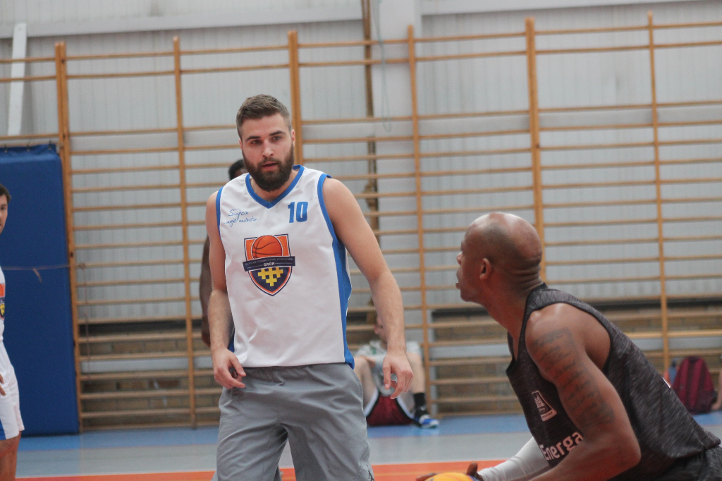 Koszykarscy kadrowicze gościli w Słupcy