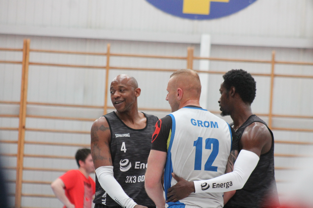 Koszykarscy kadrowicze gościli w Słupcy