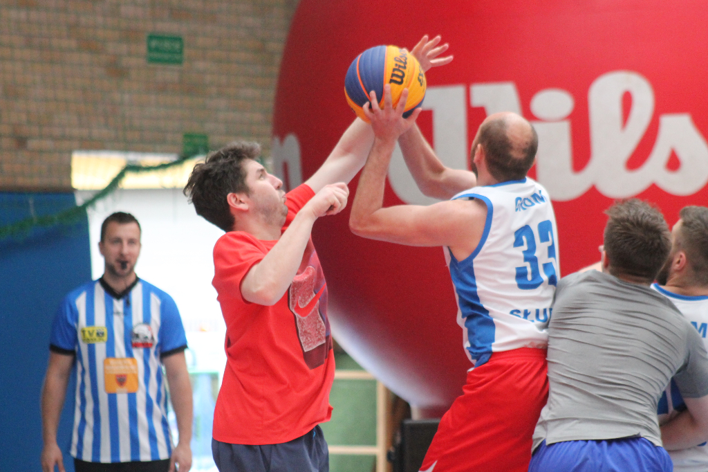 Koszykarscy kadrowicze gościli w Słupcy