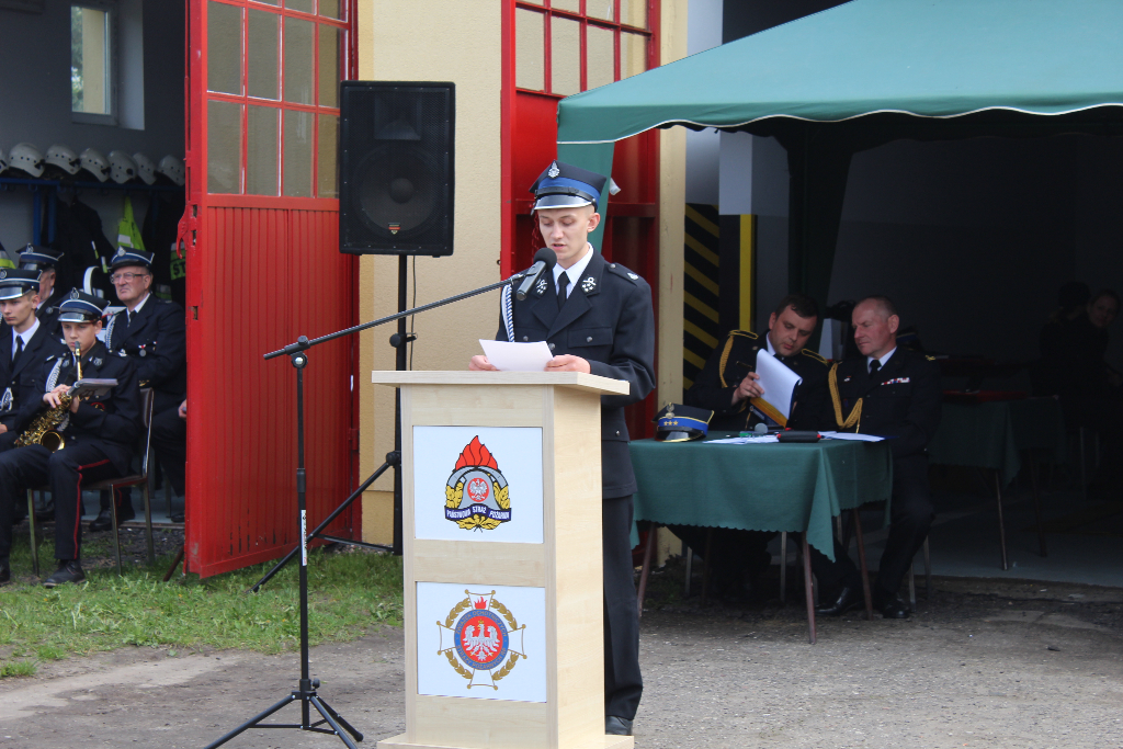 Powiatowe obchody i auto dla Woli