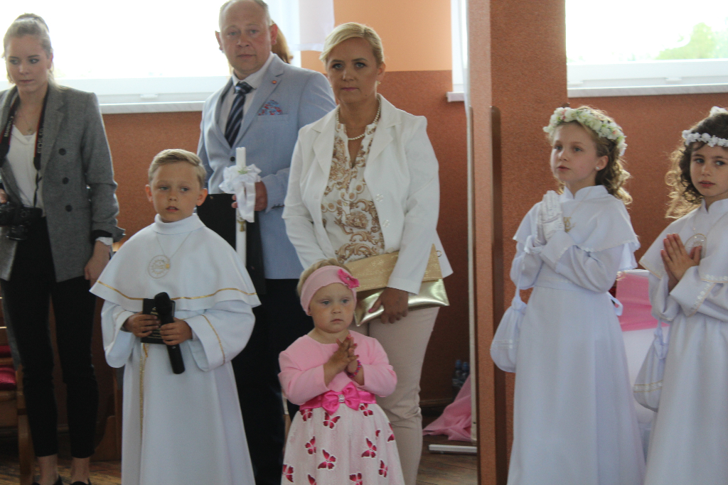 I Komunia  św. w Młodojewie