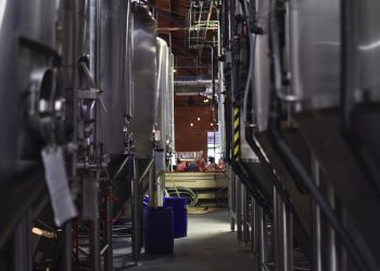 Siłowniki hydrauliczne – serwis i naprawa na najwyższym poziomie