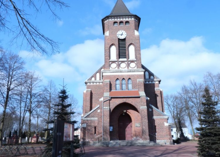 W Giewartowie będzie dwóch księży