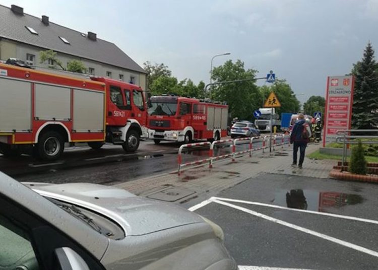 Wypadek w Strzałkowie. Potrącono rowerzystkę