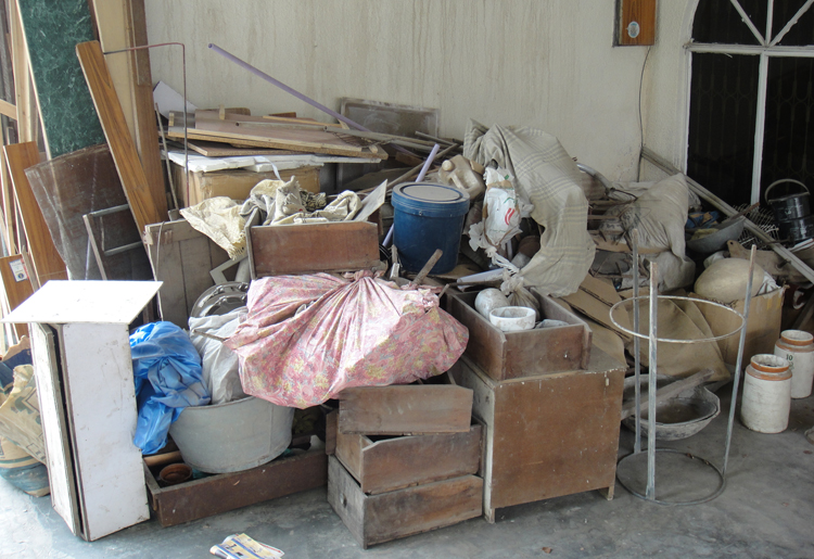 Zadbaj o środowisko na wiosnę – pozbądź się staroci z domu i posesji