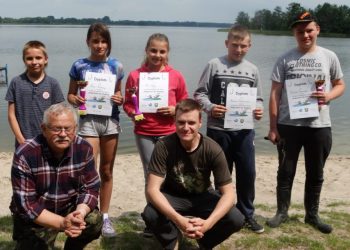 Wędkowali starsi i młodsi