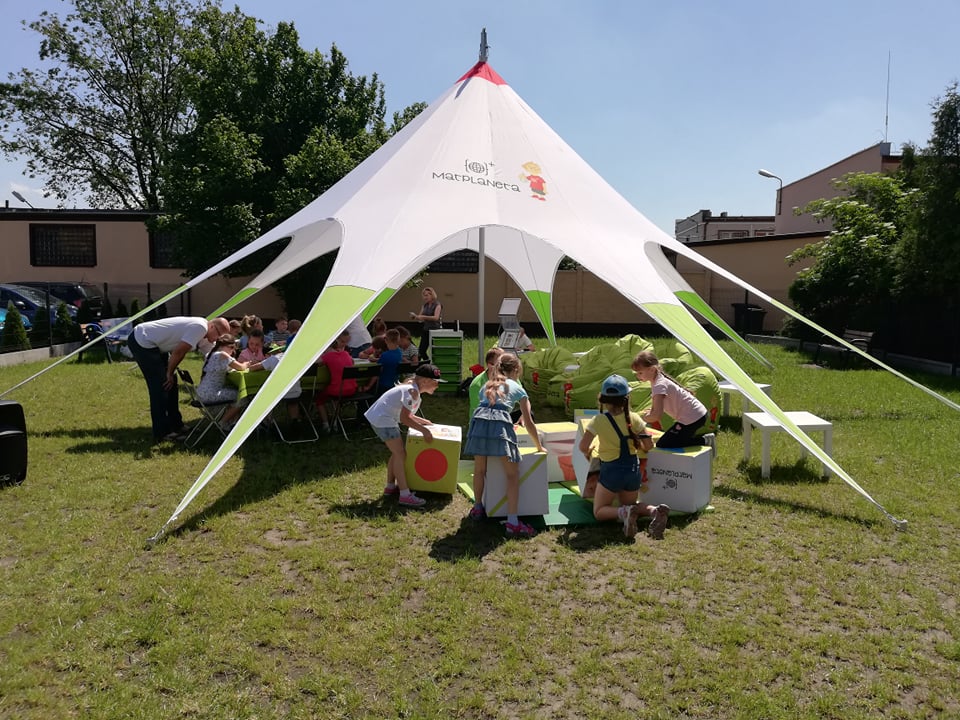 Z Matplanetą uczą się matematyki