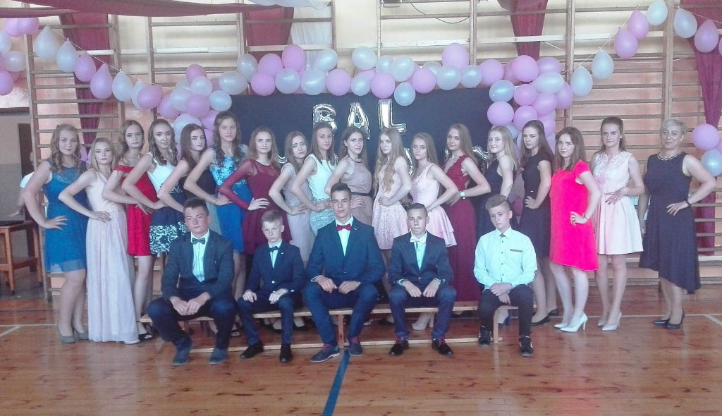 Bal gimnazjalny w Lądku