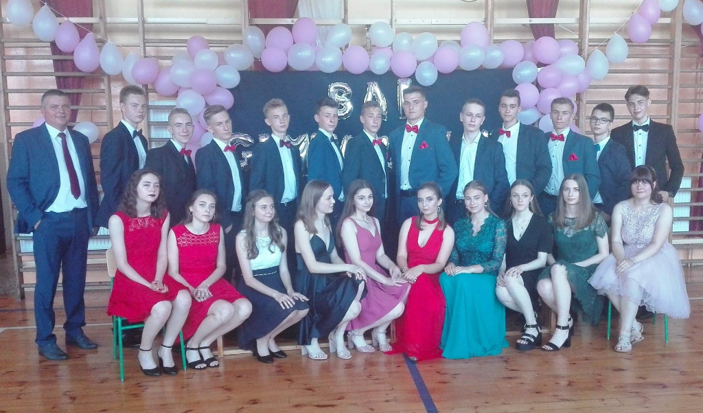 Bal gimnazjalny w Lądku