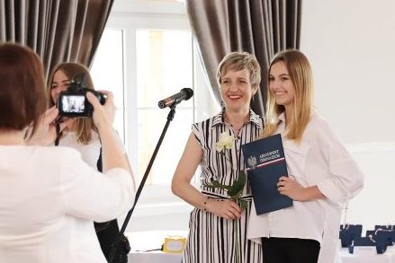 Strzałkowo: Tak absolwenci żegnali się ze szkołą ZDJĘCIA