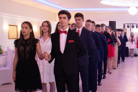 Zagórów: Tak się bawili absolwenci ZDJĘCIA