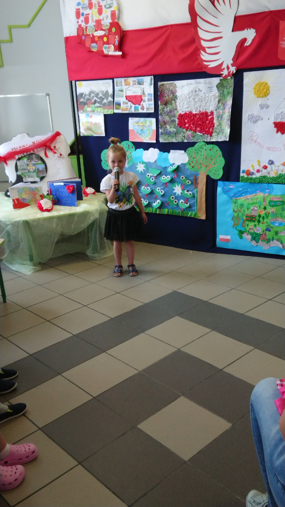 Piękna nasza Polska cała w Bajce