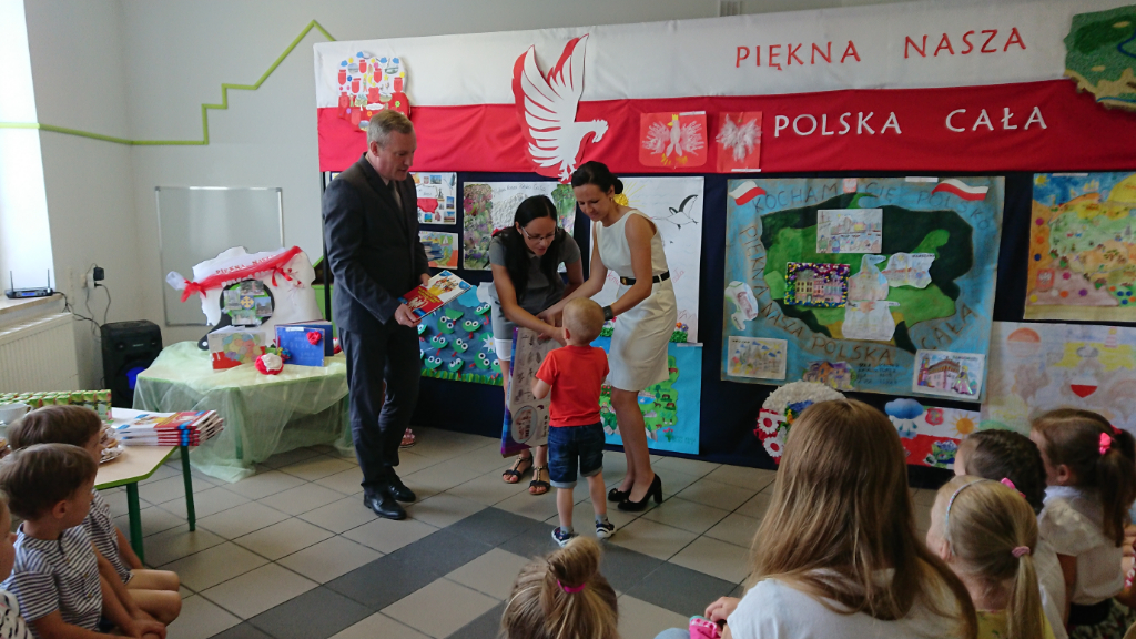 Piękna nasza Polska cała w Bajce