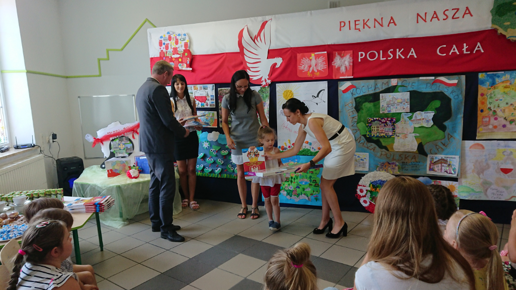 Piękna nasza Polska cała w Bajce