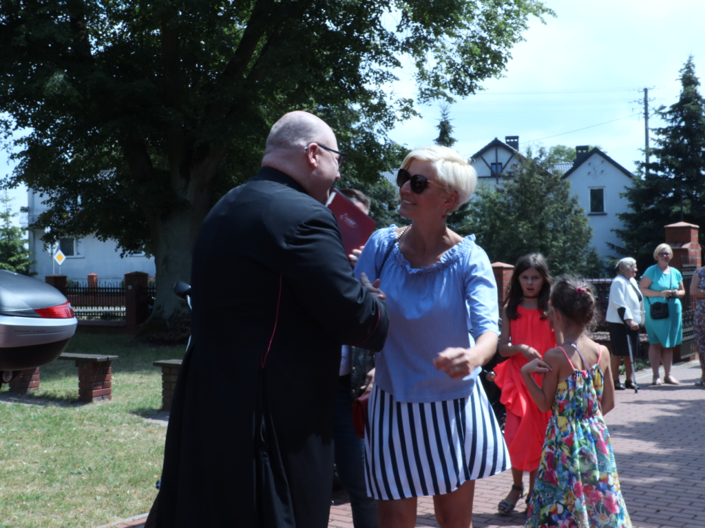 Ks. Jacek Dziel oficjalnie proboszczem ZDJĘCIA