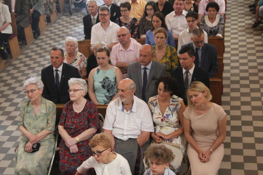 Ks. Jacek Dziel oficjalnie proboszczem ZDJĘCIA