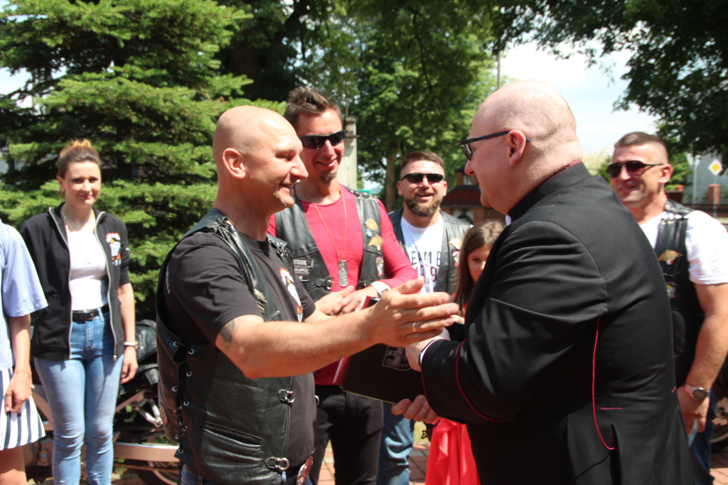 Ks. Jacek Dziel oficjalnie proboszczem ZDJĘCIA