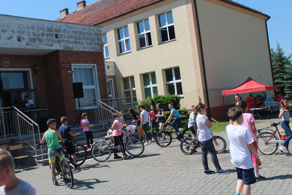 Orchowo: Dmuchańce, bryczka, grill